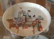 Rimmed dish at 136/8/6